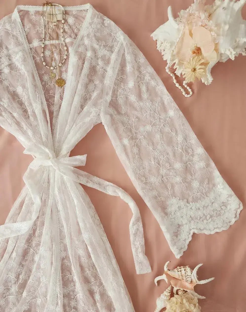 Coven & Co Boho Island Breeze Robe White Lace One Size photo 8
