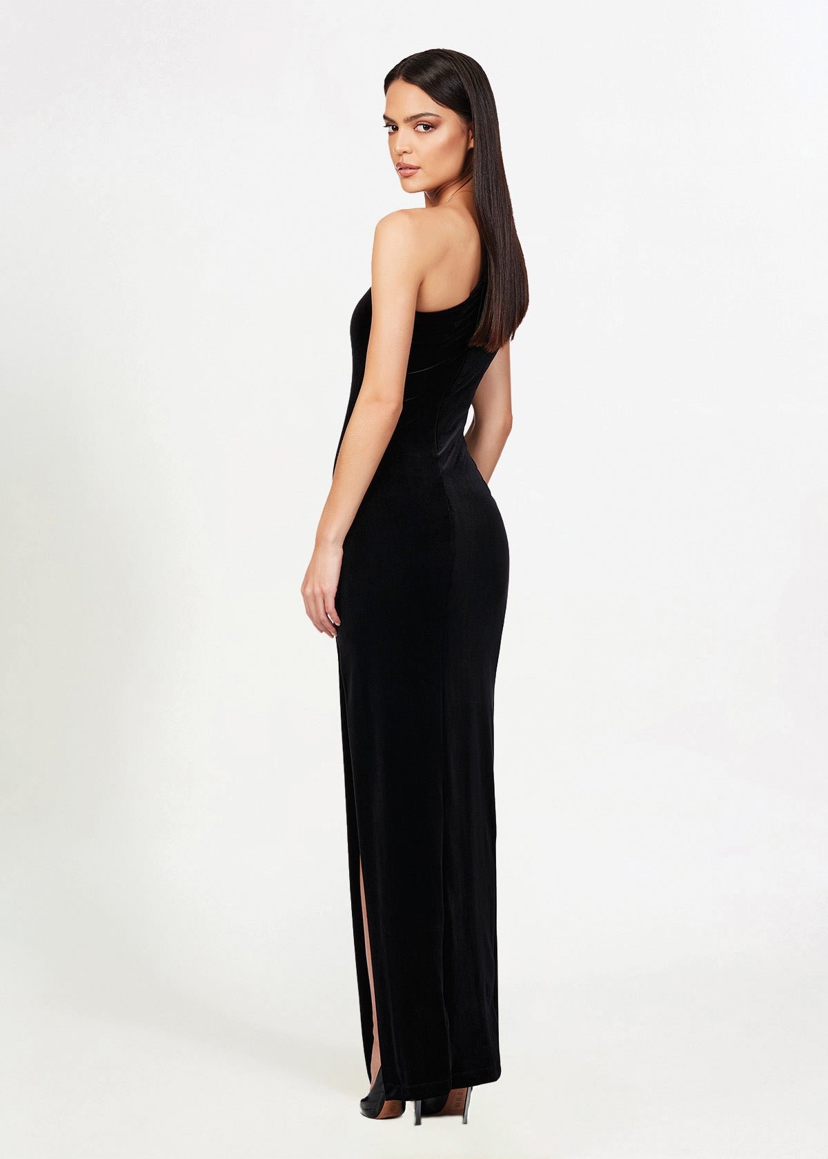 Rumi Gown in Black velvet photo 3