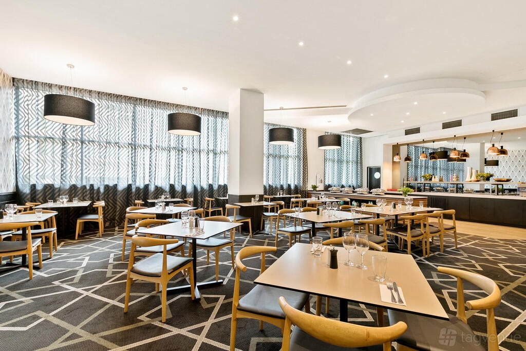 Gold Function Room at Mantra Parramatta photo 7