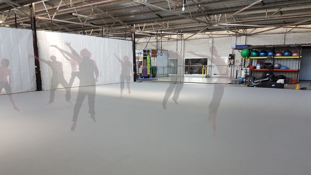 Spacious, Well-Equipped Dance Studio photo 2