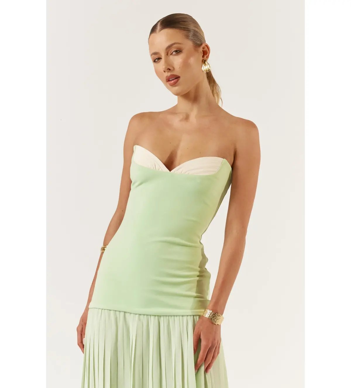 She Is Olla Nicolette Dress Green Size 10 photo 3