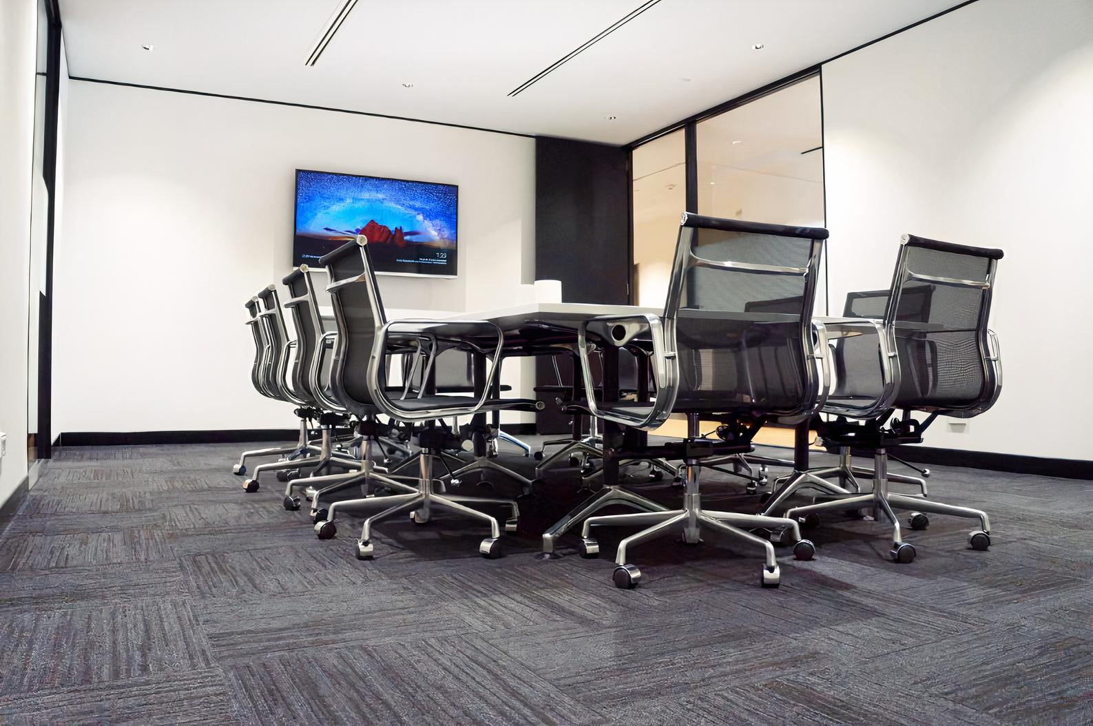 Boardroom at @Workspaces Queen Street photo 2