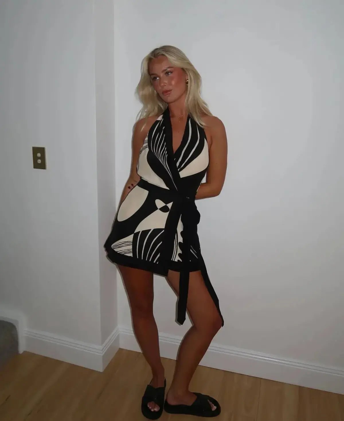 Sir the Label Realisme Halter Mini Dress Size 2 / AU 10 photo 3