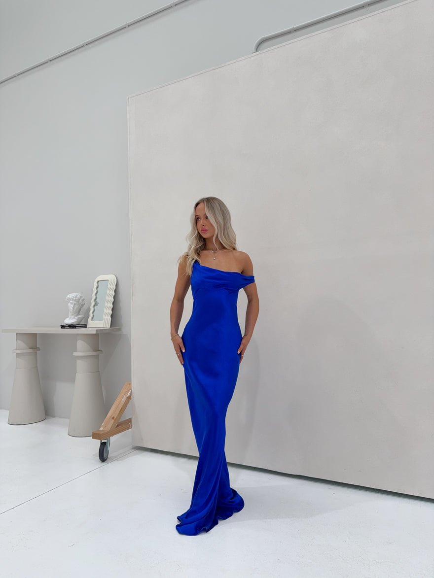 Natalie Rolt Monika Gown Electric Blue photo 4