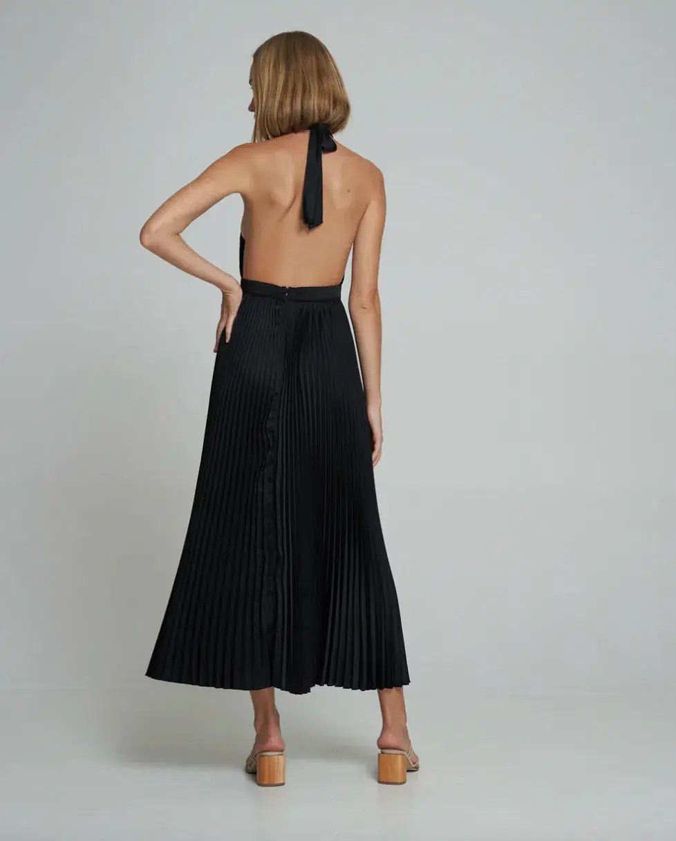 L'Idee Renaissance Gown Black Size 8 photo 3