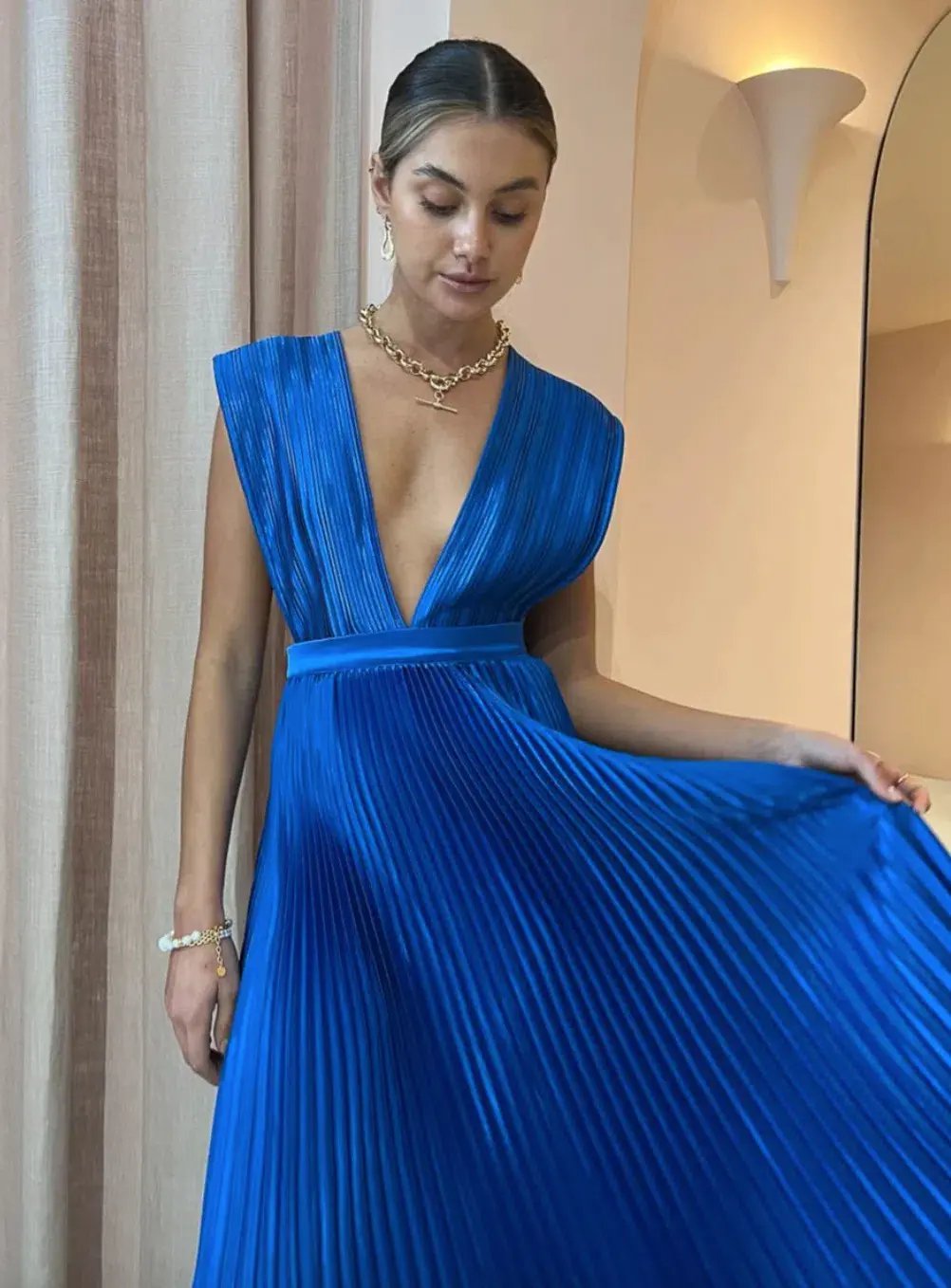 L'idée Gala Gown Moroccan Blue Size AU 14 photo 5