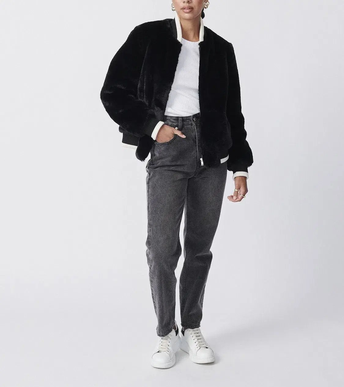 Ena Pelly Essential Faux Fur Bomber Jacket in Black Size AU 12 photo 2