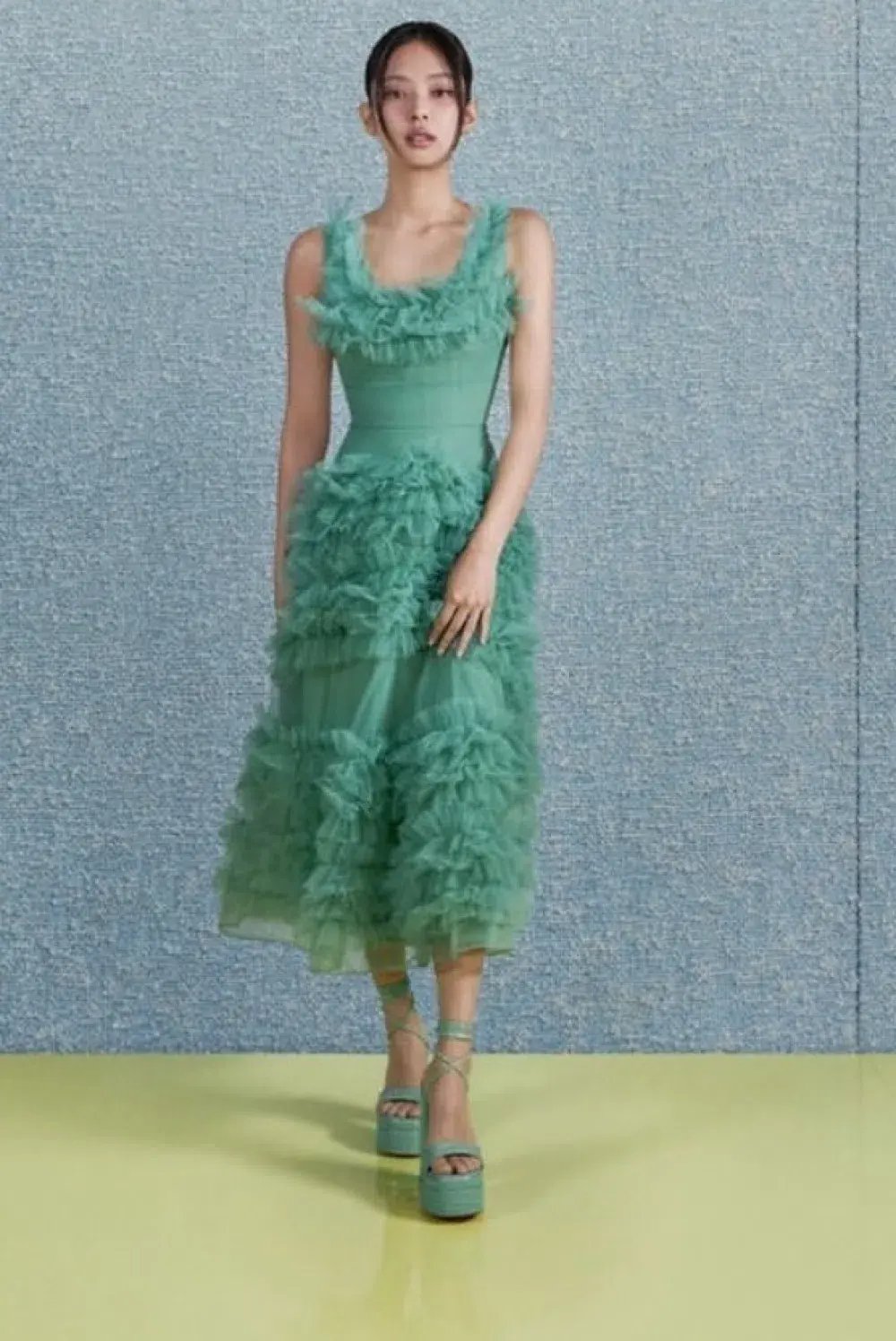 Molly Goddard Mertyl Tiered Ruffled Tulle Midi Dress Size 12 photo 3