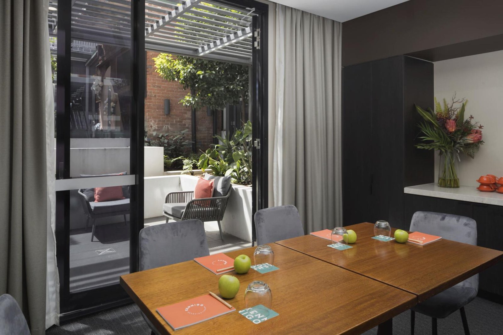 The Boardroom at Kennigo Hotel Brisbane photo 3