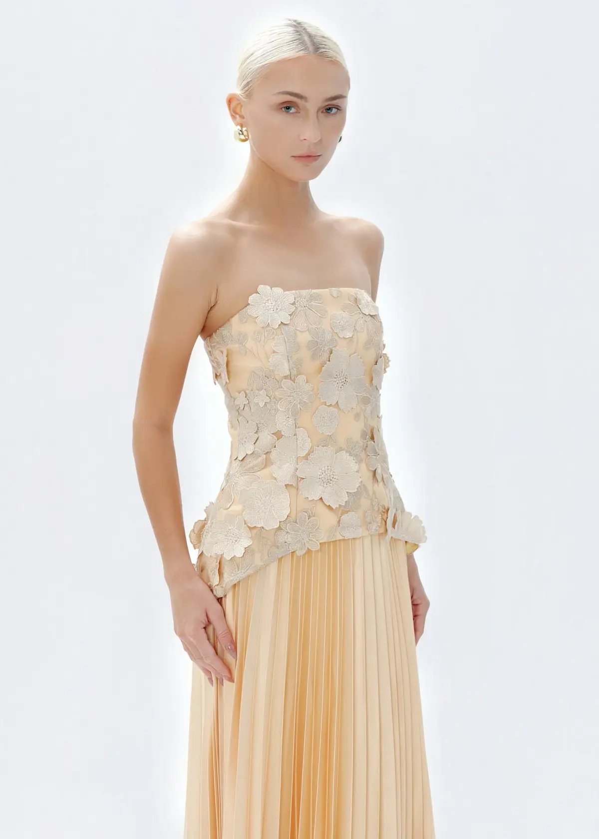 Justin Tong Cascade Pleated Maxi Gown Gold Size AU 14 photo 4