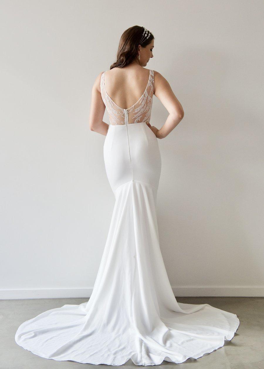 When Freddie Met Lilly Georgette Gown White Size 10 photo 3