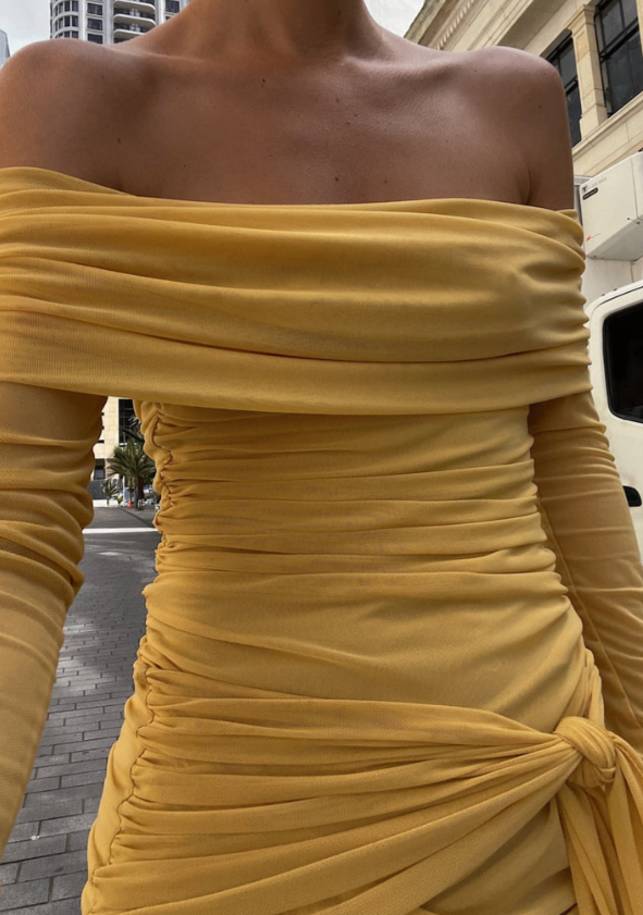 Benni Yasmin Off Shoulder Mini - Mustard photo 2