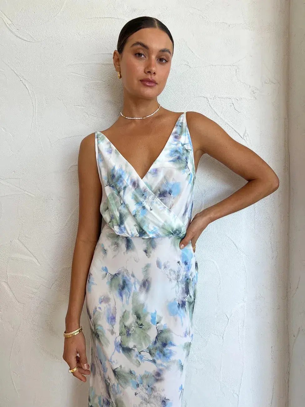 Bec & Bridge Corrine V Maxi Dress in Watercolour Floral Size AU 14 photo 2