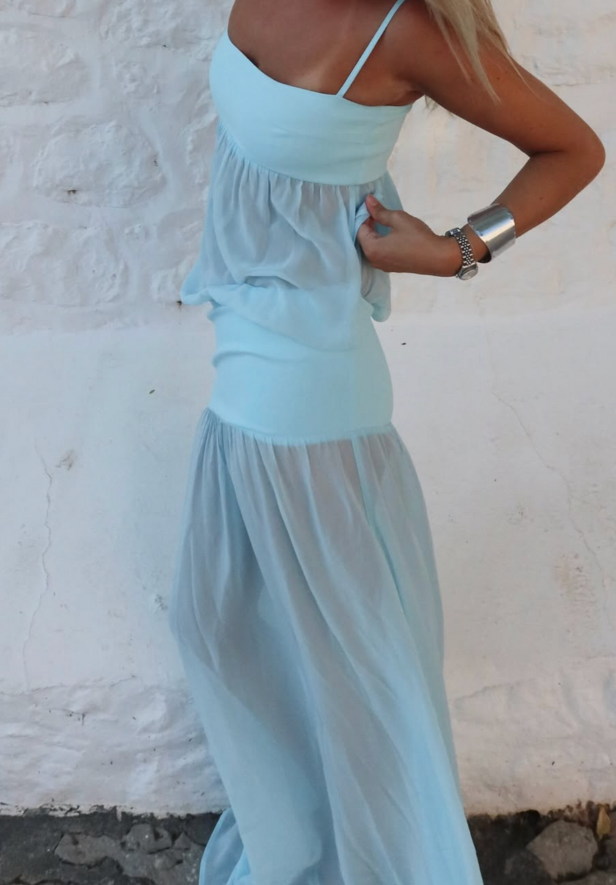 Ance Gria Romeo Gown photo 2