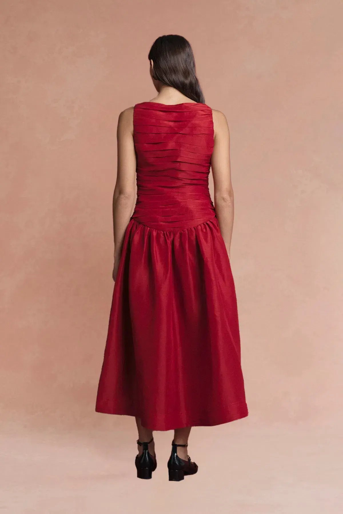Lovaan Val Dress Ruby Size 8 photo 3
