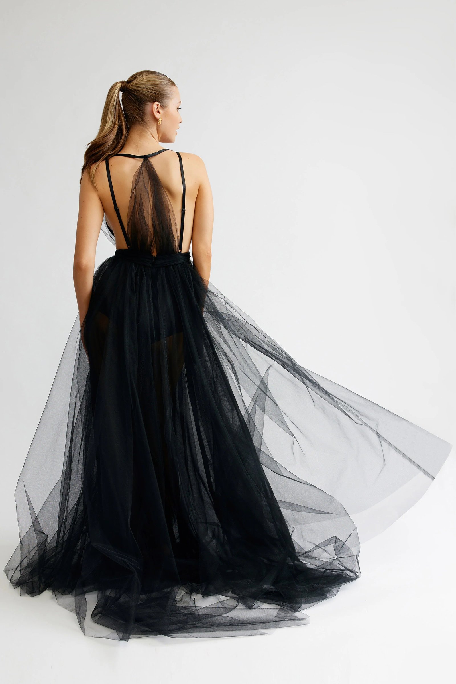 LEXI CYNTHIA DRESS - BLACK photo 5