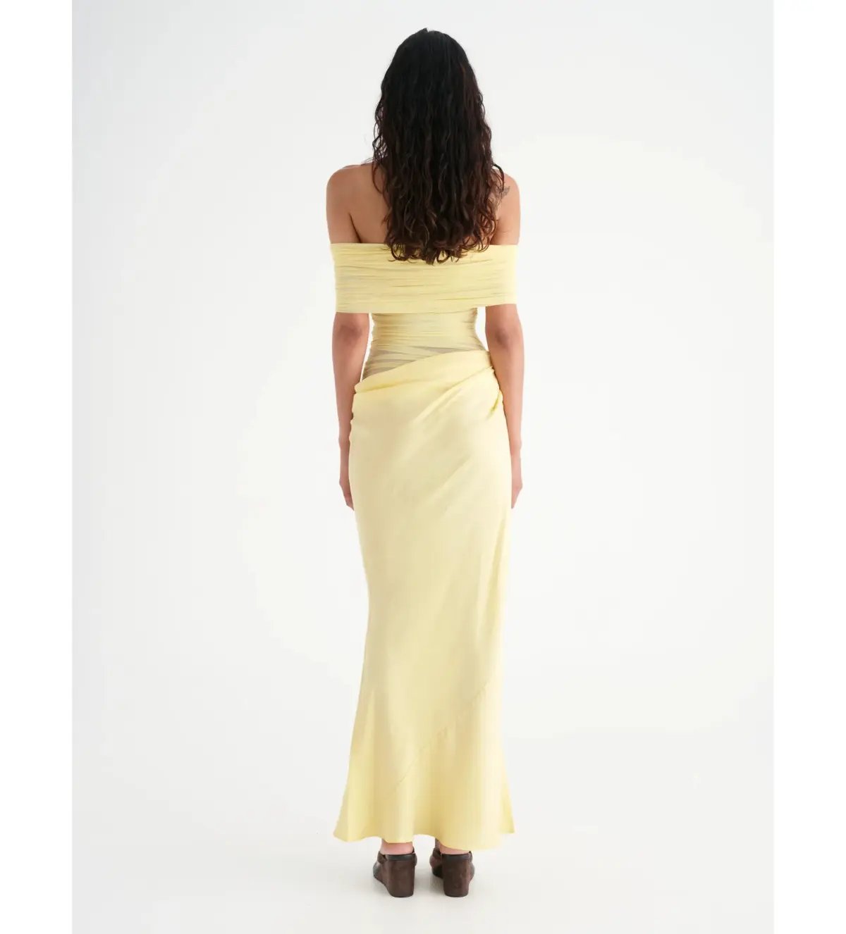 BENNI Nico Off Shoulder Maxi Dress in Butter Size 8 photo 3