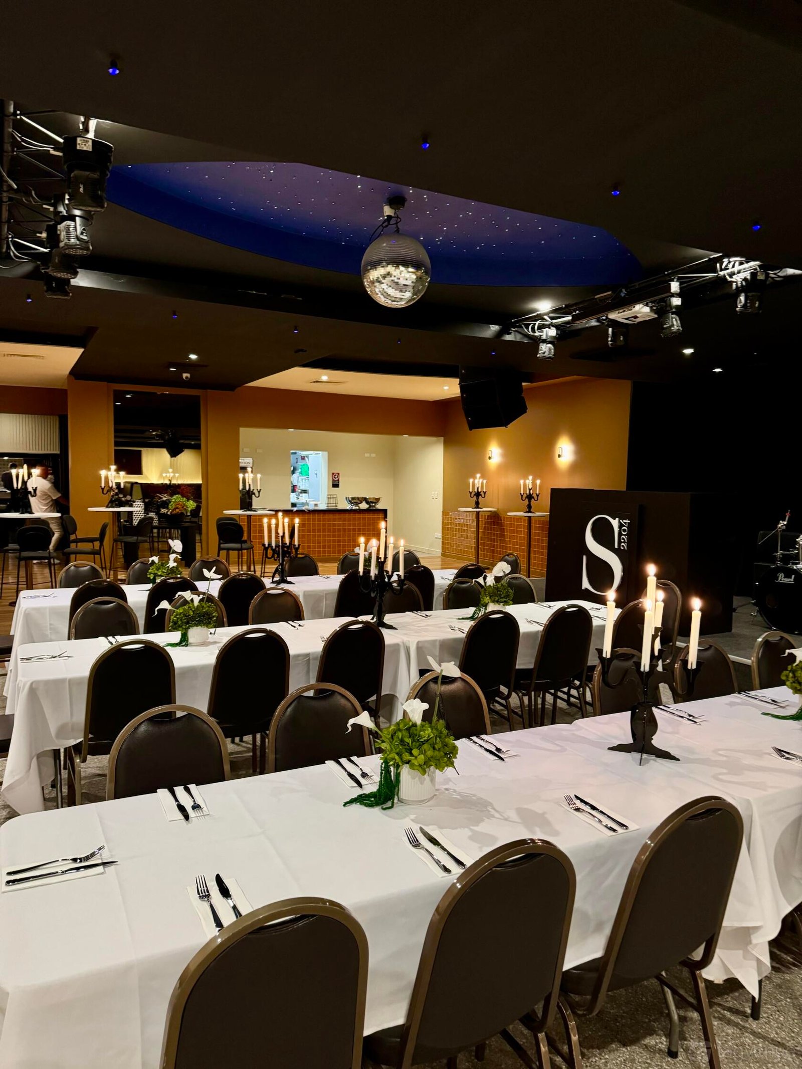 Entire Venue at Stanley 2204 photo 20