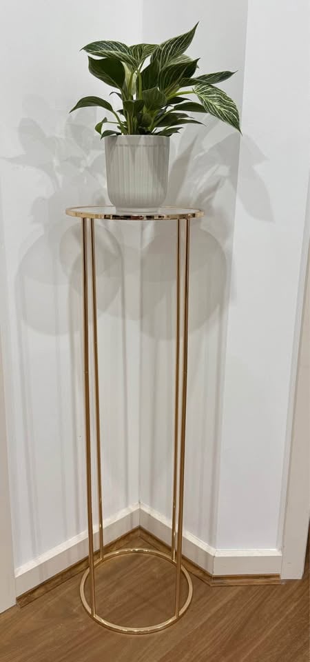 Party Column Stand-Plinth for hire photo 2