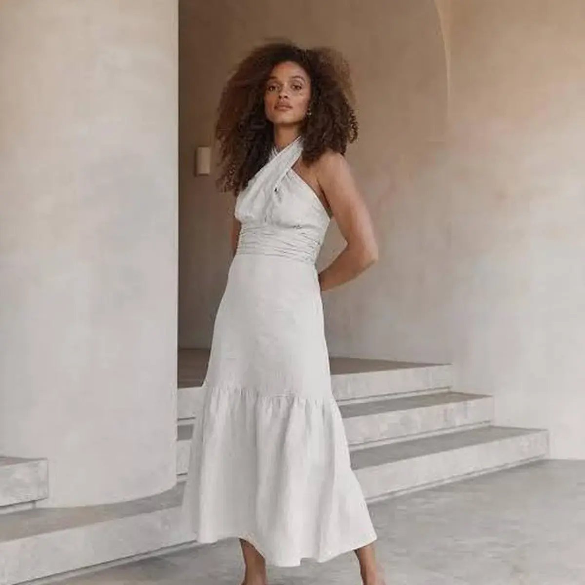 Dissh Halter Linen Midi Size 6 photo 2