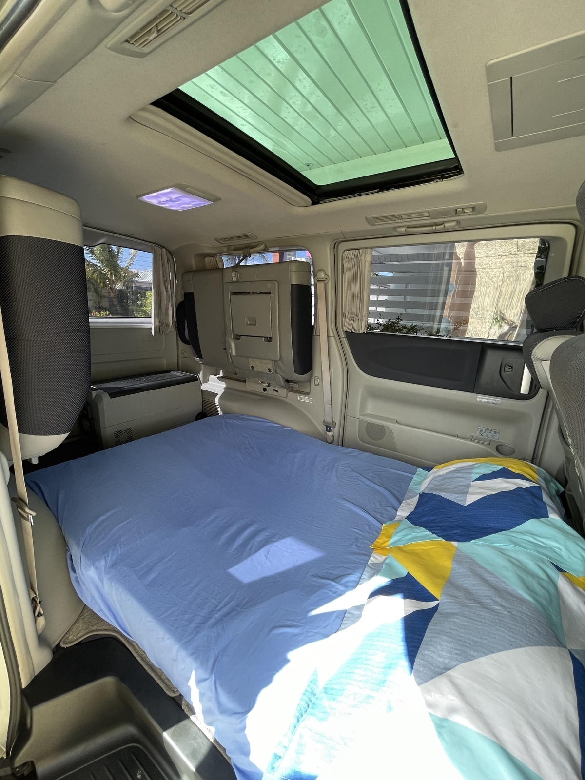 Elgrand Camper photo 6