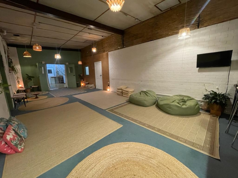 Moss Studios - The Living Room photo 2