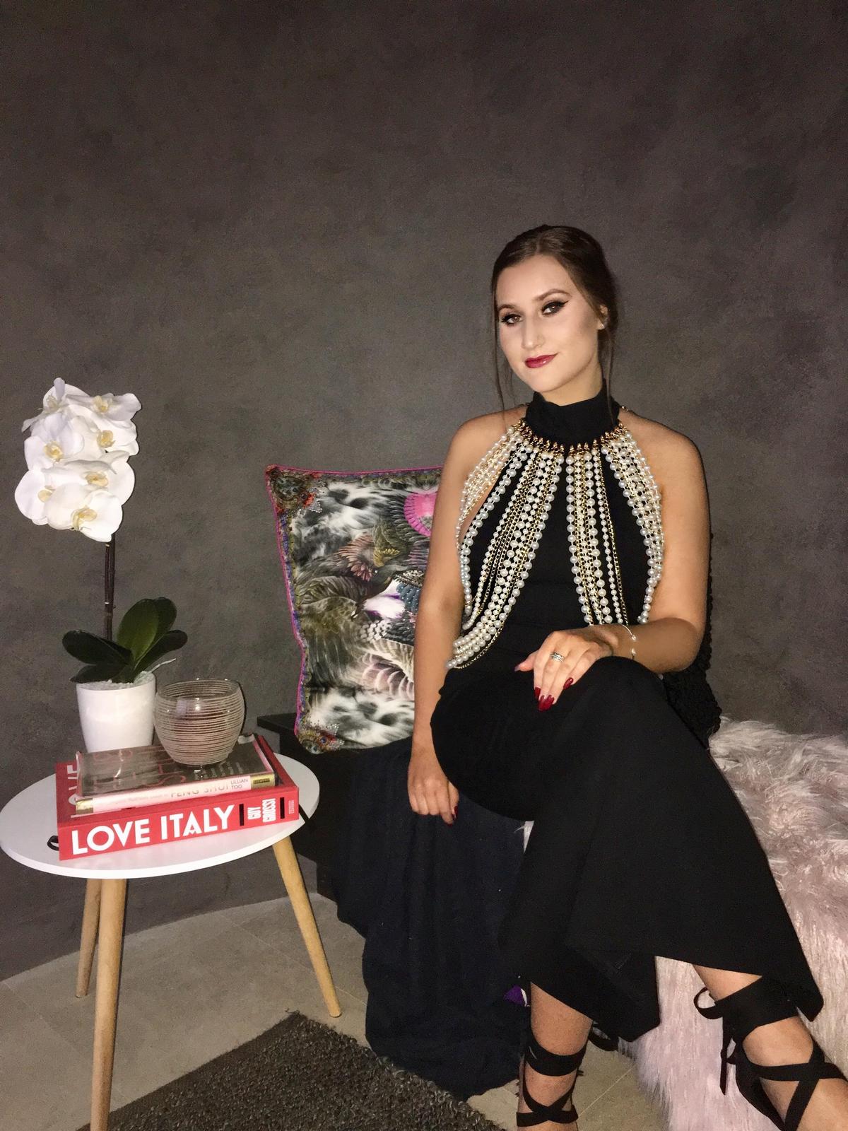 Pearl Black dress photo 4