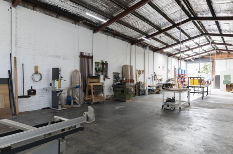 5x4m studio within larger woodworking factory photo 6