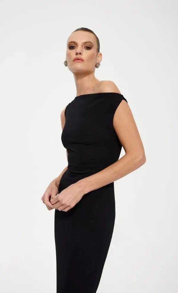 Effie Kats Inaya Gown Black Size 6 photo 2