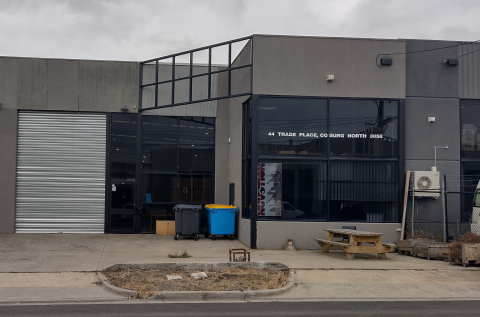 Collaborative wood & metal shop photo 12