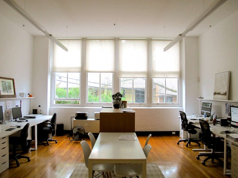Desk space in Marlborough House photo 4