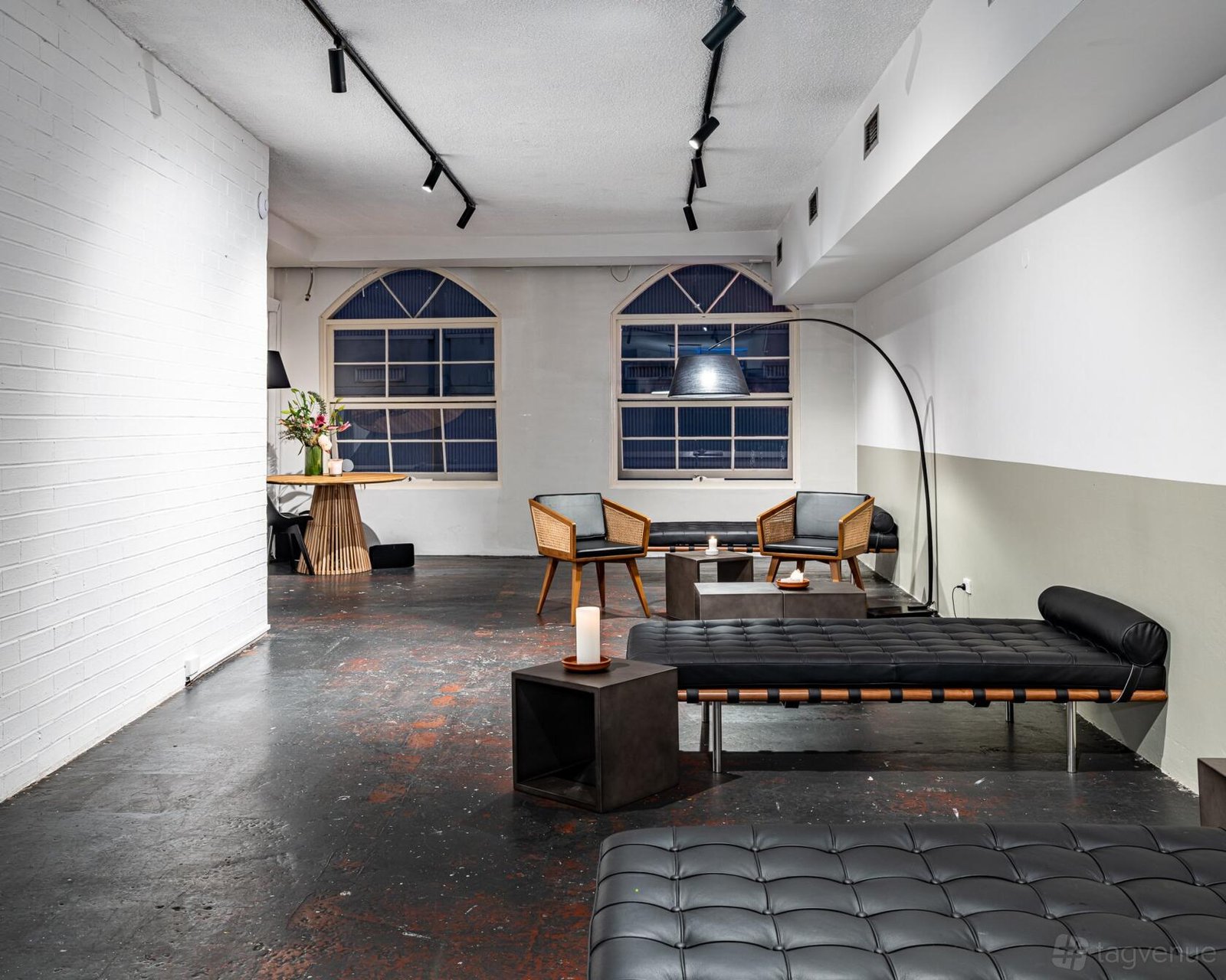 Level One (Upper Floor) at Surry Social photo 2