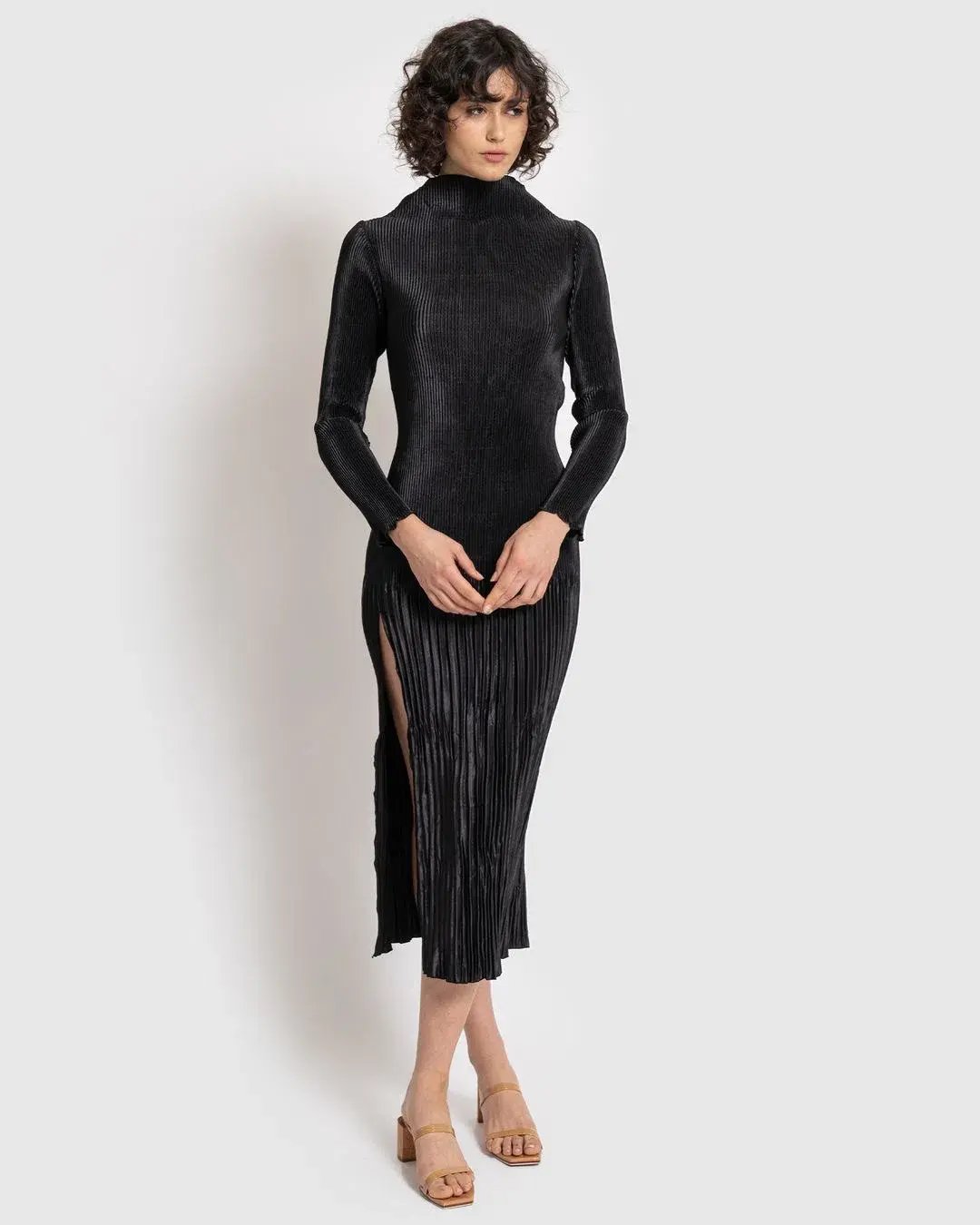 L’Idee Soirée Pleated Backless Long Sleeve Dress Black Size 8 photo 3
