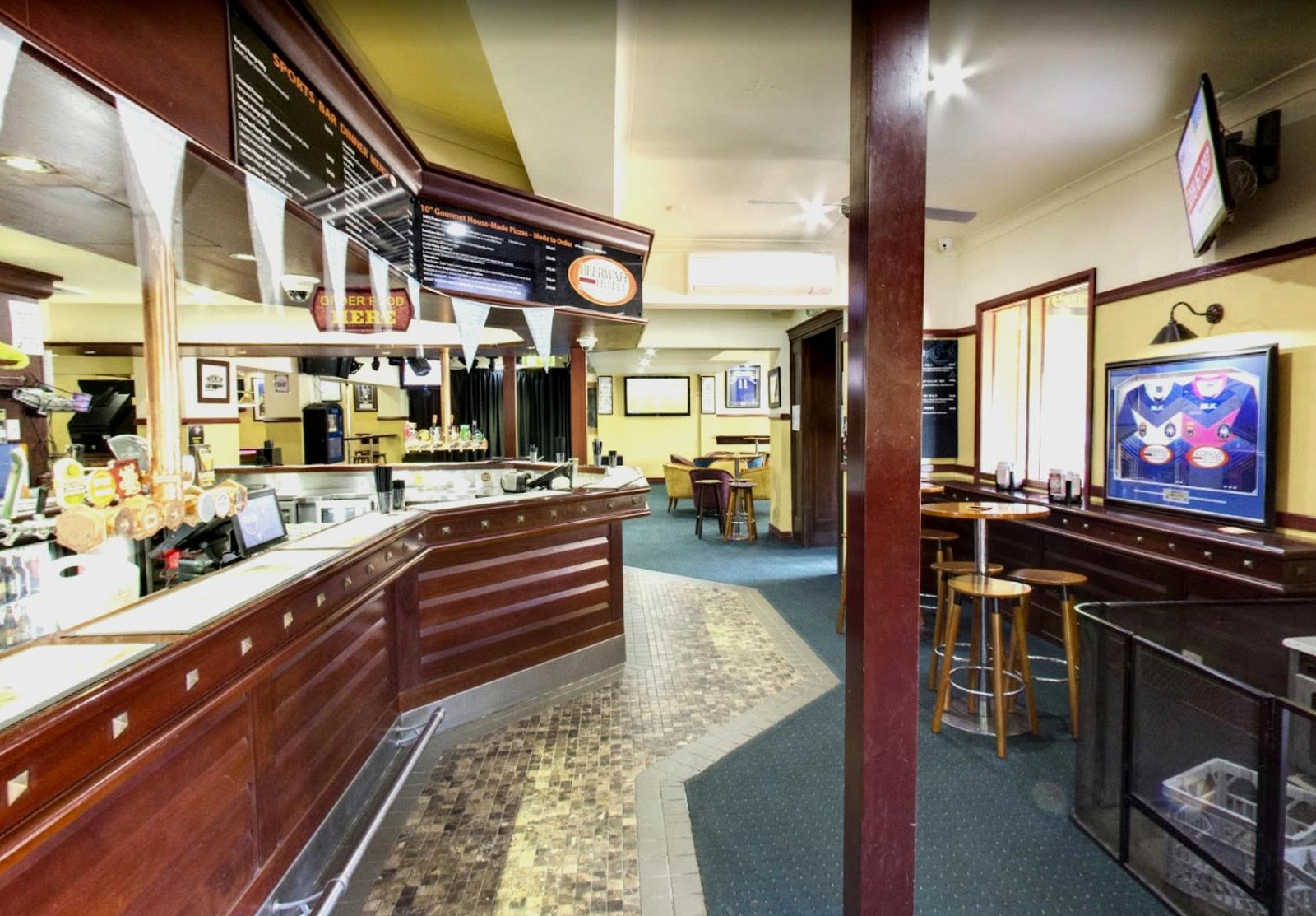 The Wah Bar at Beerwah Hotel photo 7