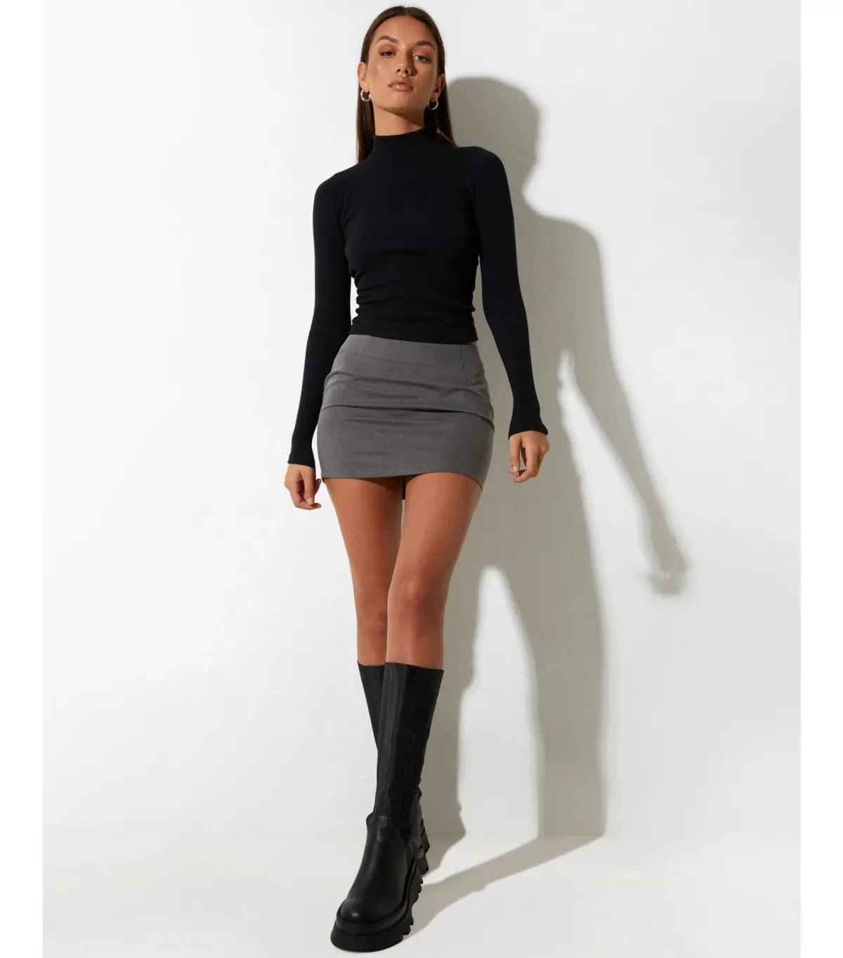Motel Rocks Maiwa Blazer Size XS / AU 8 and Ima Mini Skirt Size M / AU 12 Set in Charcoal photo 5