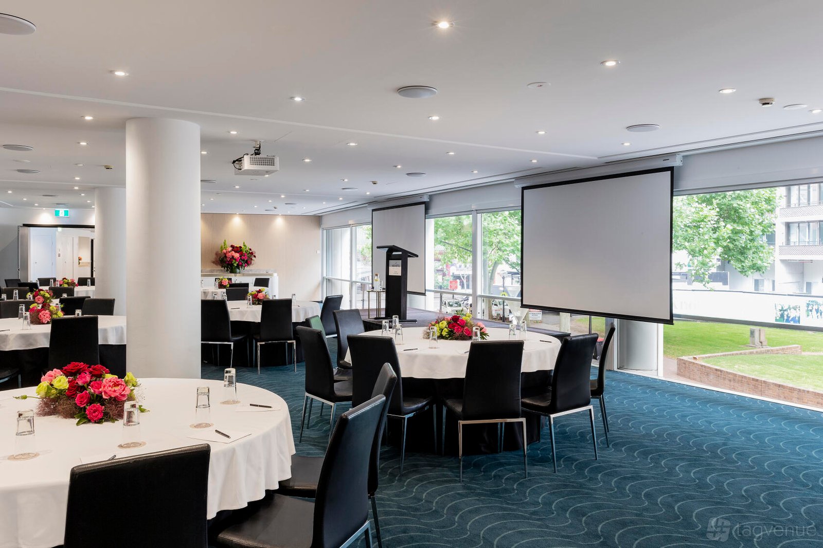 Darling Harbour at Novotel Sydney Darling Square photo 3
