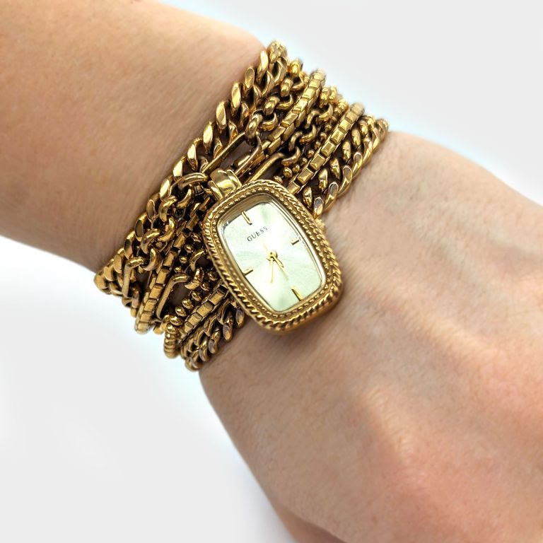 Guess Gold Chain Bracelet Watch photo 3