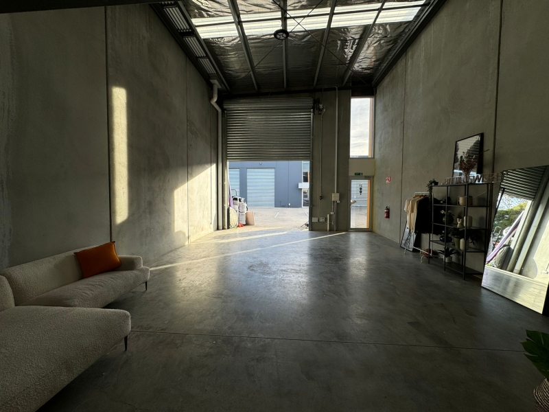 Industrial Style Event Space (Bittersweet Studios) photo 2