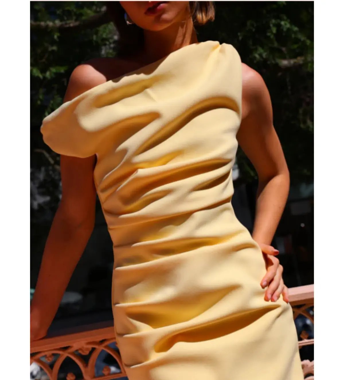 By Nicola Vivian Crepe Maxi Dress in Lemon Size AU 10 photo 2