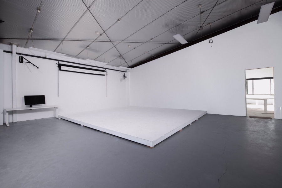 Valeon Studio, State-of-the-Art Production House photo 3