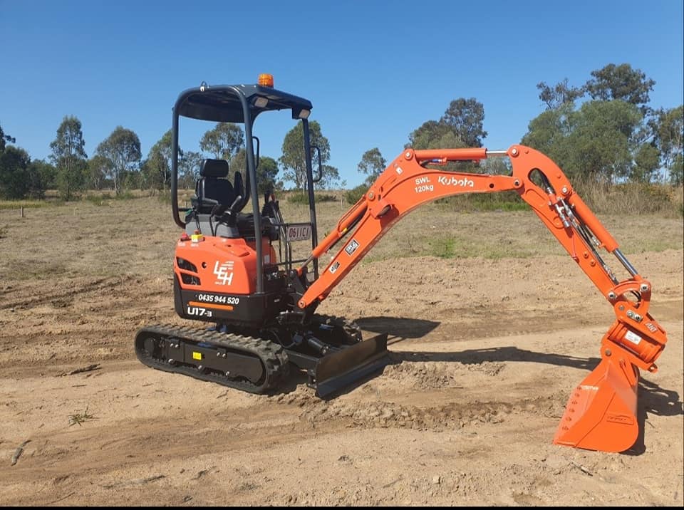 DRY HIRE RIPLEY - MINI KANGA S70 BOBCAT 1.7T EXCAVATOR KANGA KID photo 7