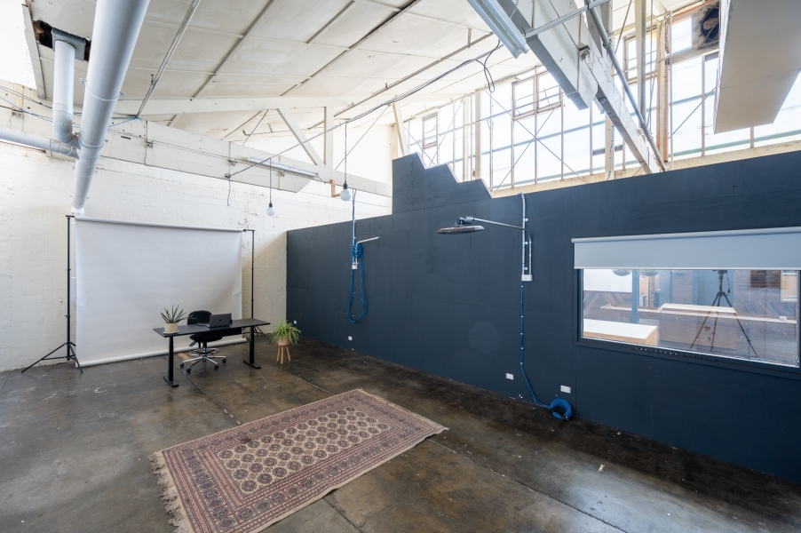 Large 50m2 Studio in the Mycelium Studio photo 3