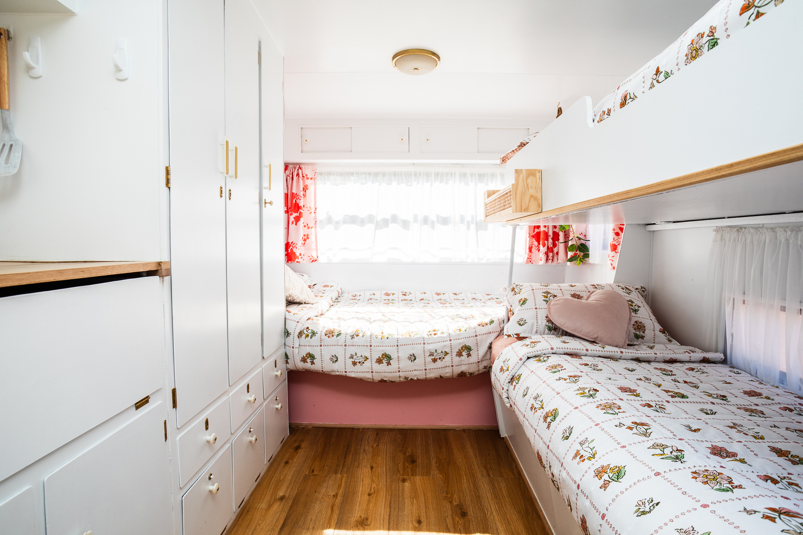 Step into a World of Vintage Charm with Lilly: The Unforgettable Pink Caravan Experience photo 19