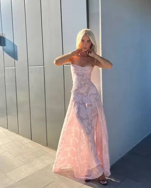 House Of CB Seren Floral Lace Back Maxi Dress Soft Pink Size S/AU 8 photo 3