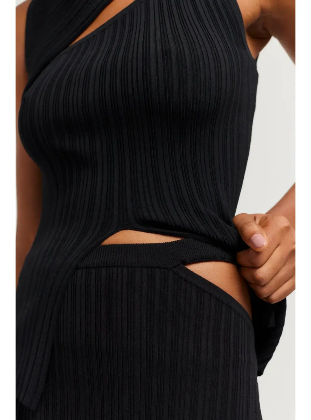 Henne Romee Knit Set in Black Size AU 8 photo 3