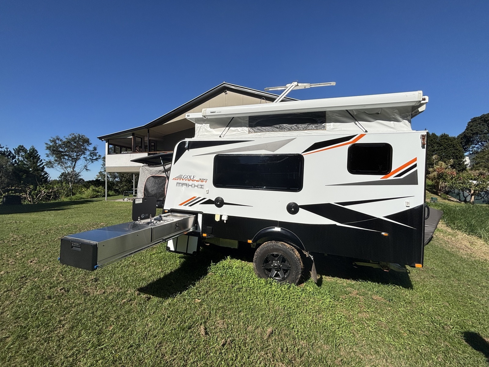 Luxury compact caravan for 2 photo 2