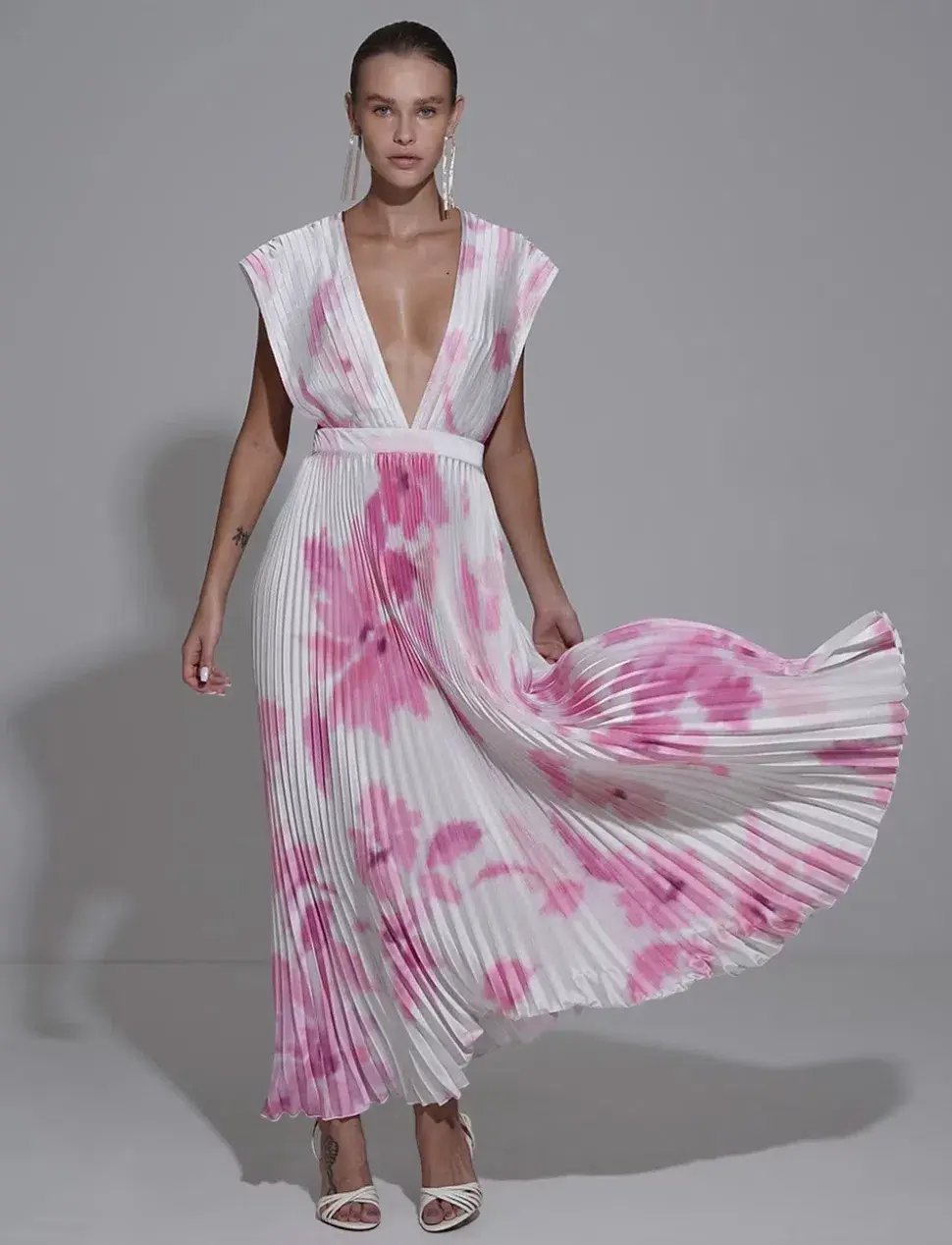 L'Idee Gala Gown Jardin Print Size 10 photo 3