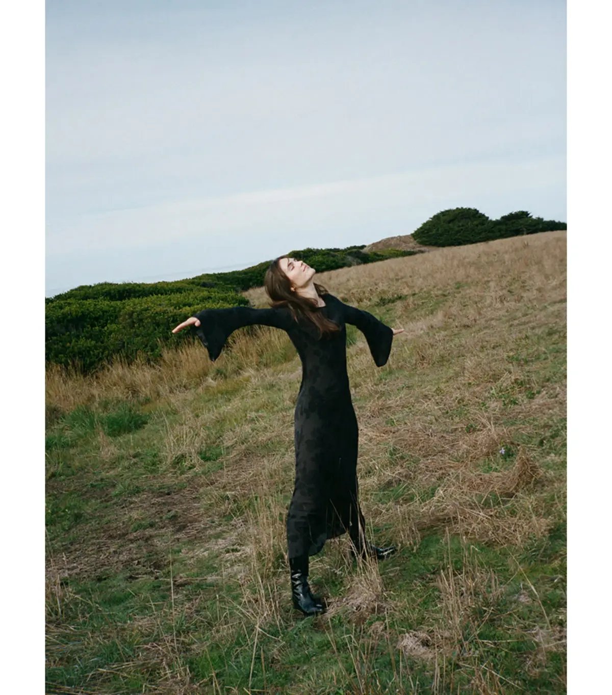 Realisation Gia Dress in Midnight Rose Size AU 10 photo 2