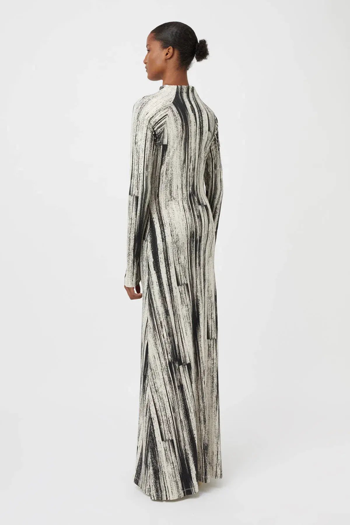 Camilla and Marc Arch Long Sleeve Midi Dress in Black Print Size 8 photo 3