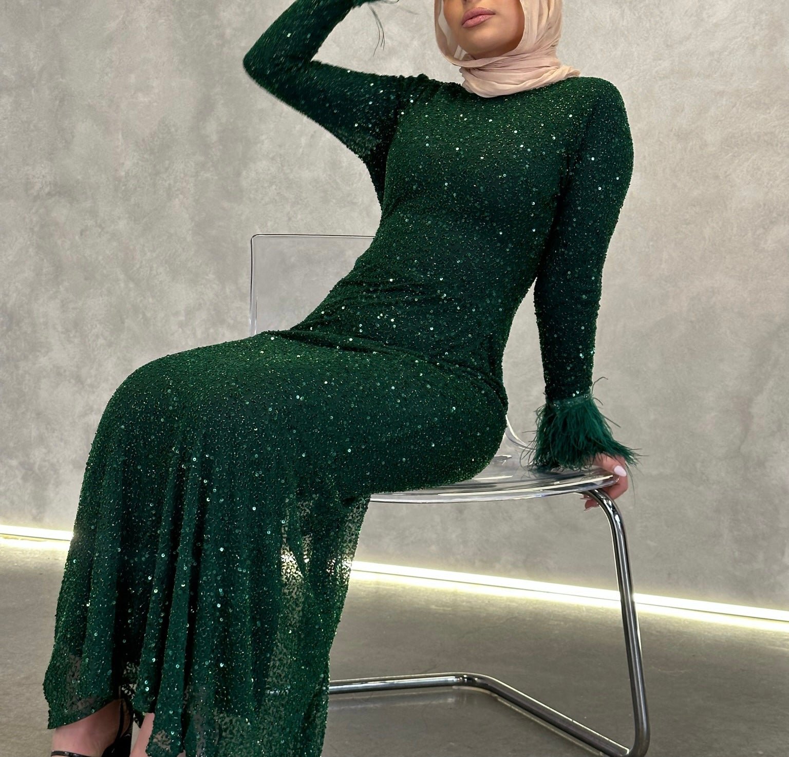 LINA FEATHER BY MY SECRET WARDROBE EMERALD NAVY photo 4